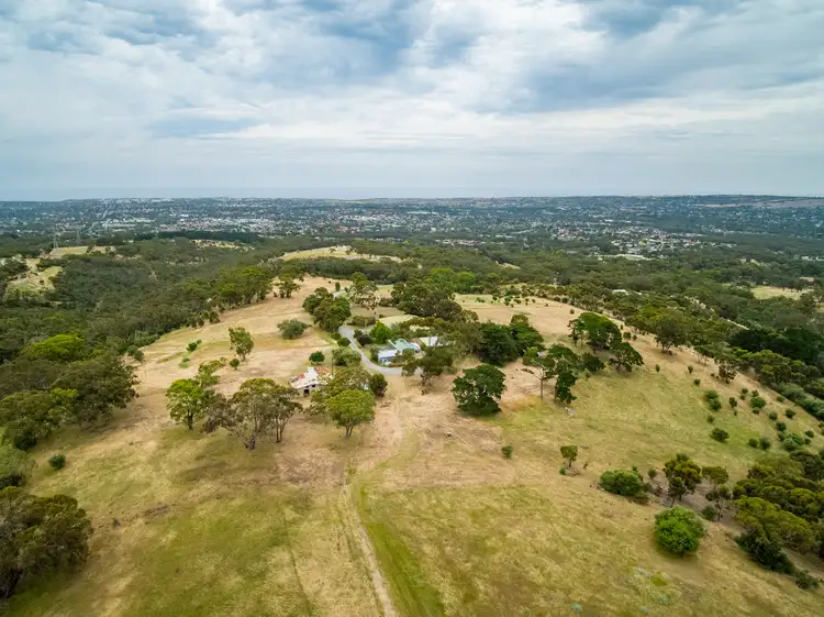 195 Pine Road, Onkaparinga Hills SA 5163