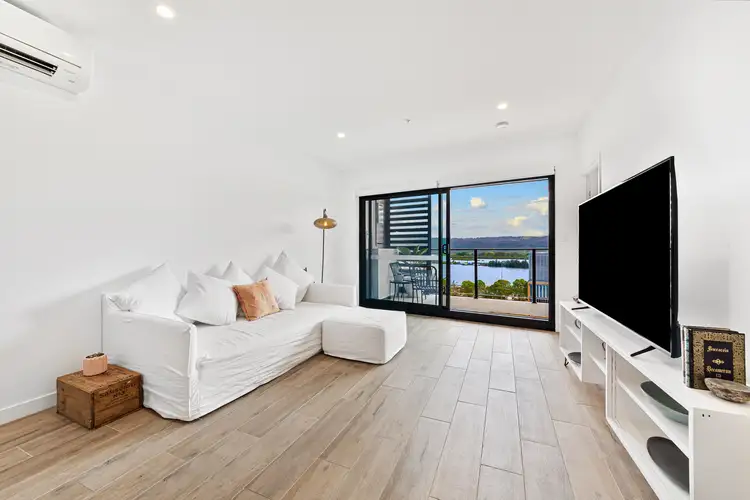 503/25 Mann Street, Gosford NSW 2250