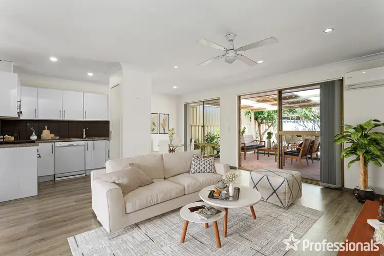 Main view of Homely unit listing, 9/98 Simpson Avenue, Rockingham WA 6168