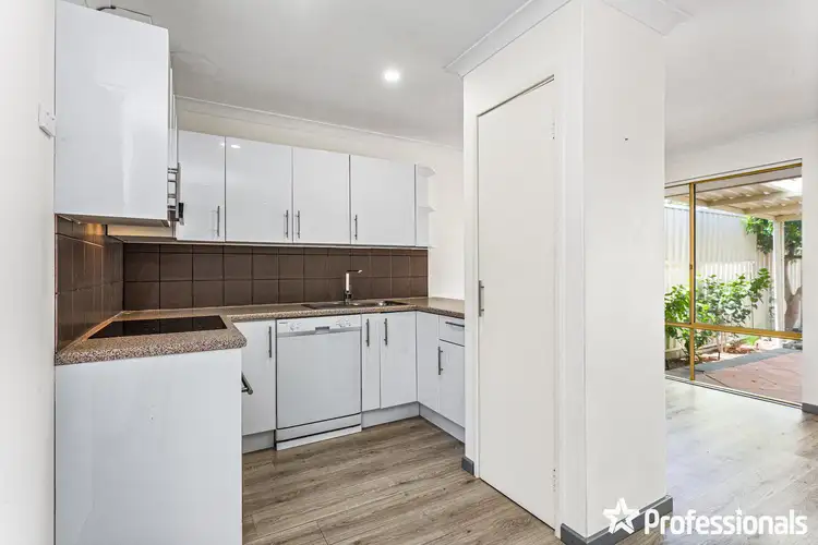 Fourth view of Homely unit listing, 9/98 Simpson Avenue, Rockingham WA 6168