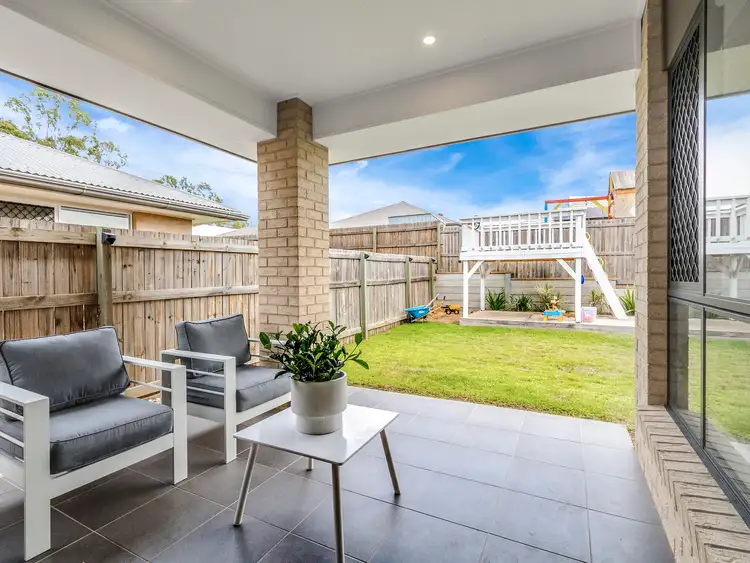 82 Parkview Parade, Ripley QLD 4306