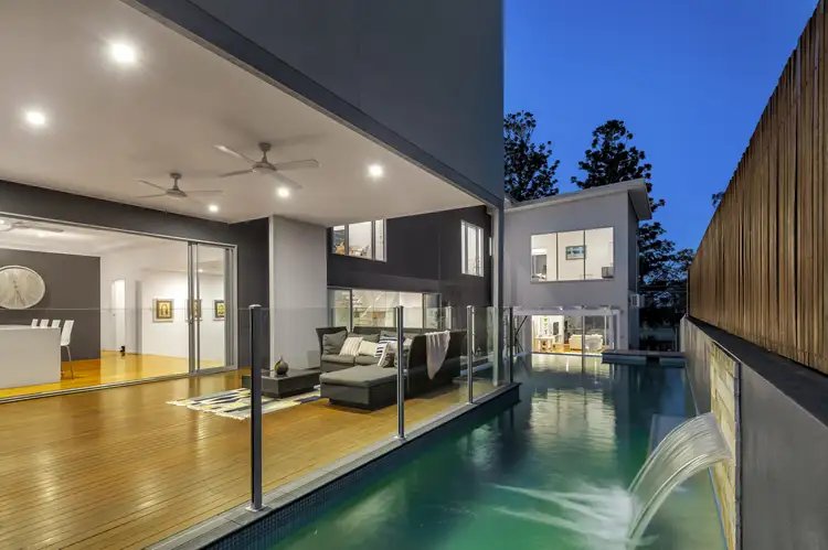 10 Grevillea Road, Ashgrove QLD 4060