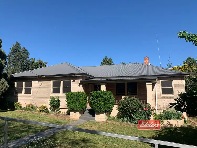 2-14 Carcoar Street, Neville NSW 2799