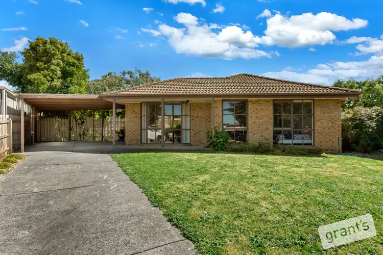 5 Glen Court, Narre Warren VIC 3805