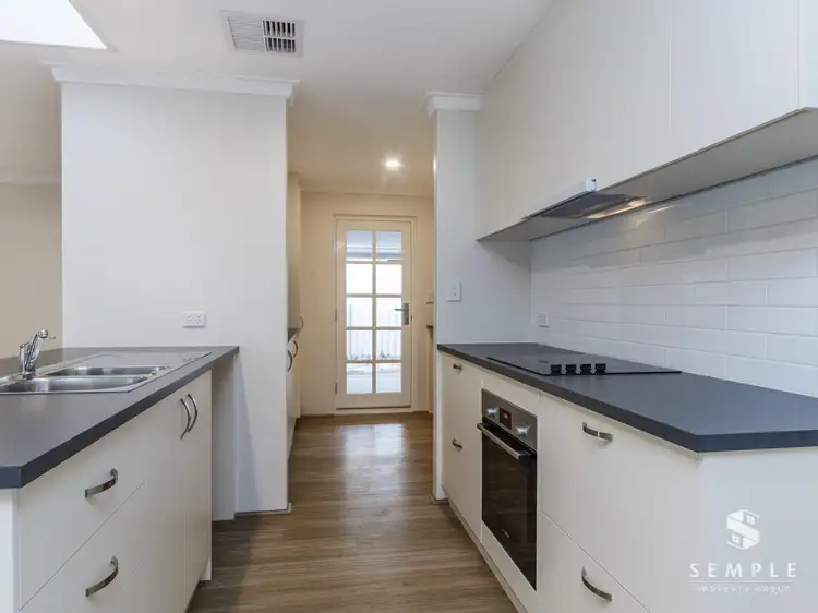 11 Grassbird Loop, Yangebup WA 6164