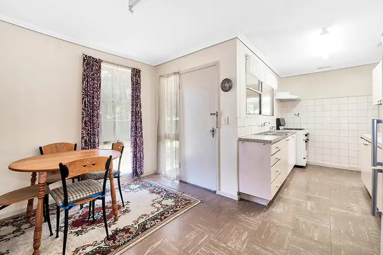 Sixth view of Homely house listing, 37 Valepark Crescent, Cranbourne VIC 3977