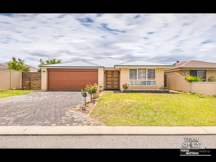 9 Chervil Bend, Wattle Grove WA 6107