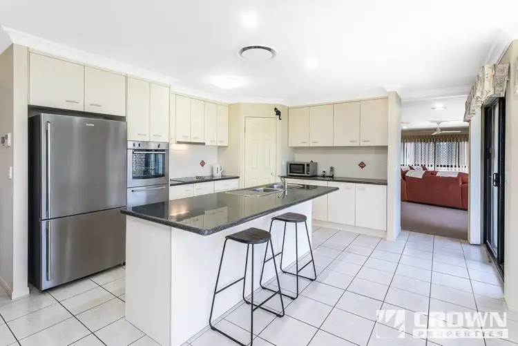 Fifth view of Homely house listing, 4 ALAMBI COURT, Rothwell QLD 4022