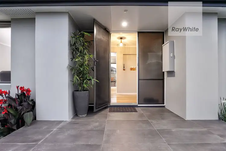 Second view of Homely house listing, 14 Mayfair Close, Gladstone Park VIC 3043