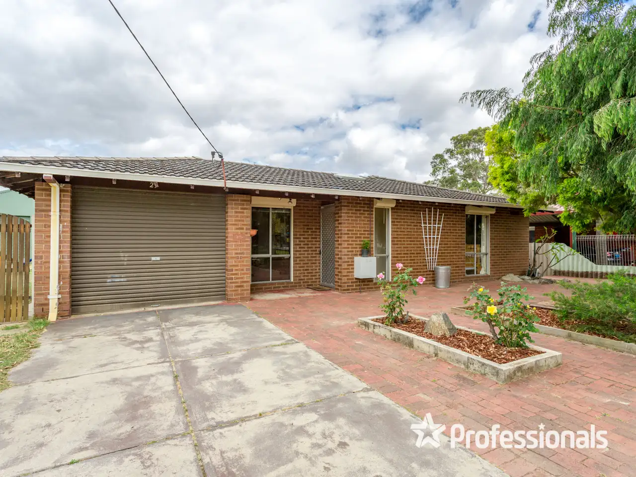 Main view of Homely house listing, 25 Numulgi Street, Armadale WA 6112