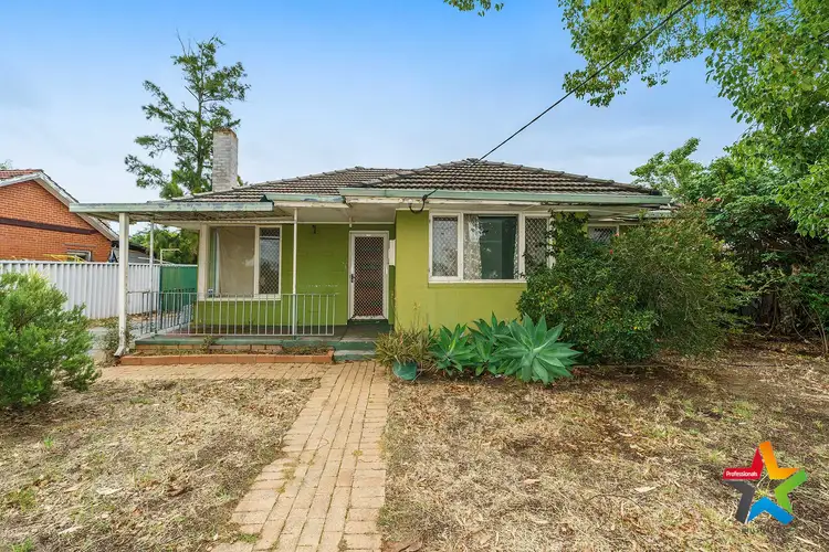 8 Sproxton Way, Embleton WA 6062