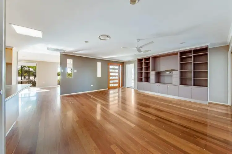 Sixth view of Homely house listing, 4 CALEDON STREET, Tannum Sands QLD 4680