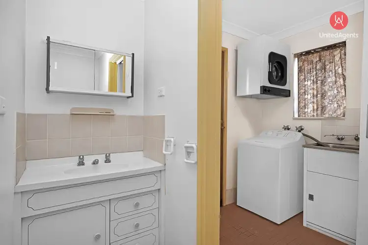 Fifth view of Homely house listing, 4/26 Turquoise Crescent, Bossley Park NSW 2176