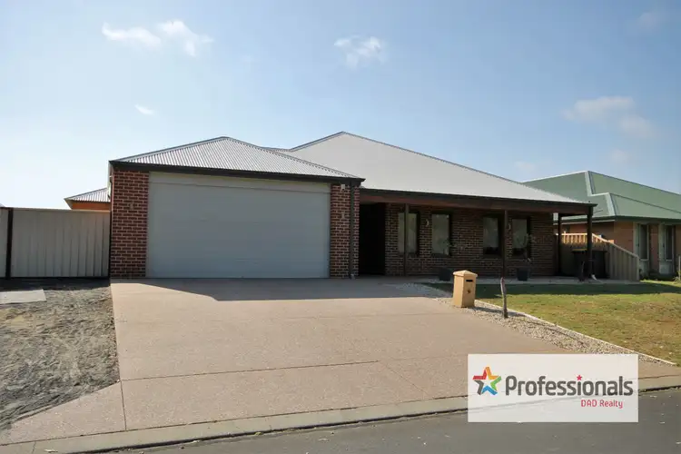 13 Duncan Loop, Millbridge WA 6232