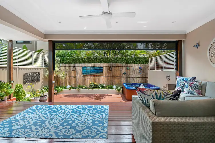 1/27 Cawthray Street, Biggera Waters QLD 4216