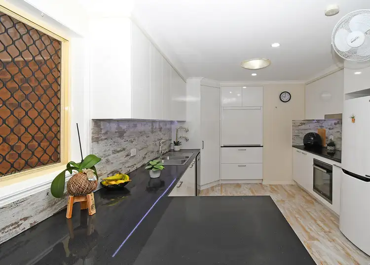 Fourth view of Homely house listing, 4 GOODWIN AVENUE, Point Vernon QLD 4655