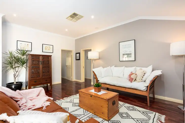 Fifth view of Homely house listing, 105 Peterborough Circle, North Lake WA 6163