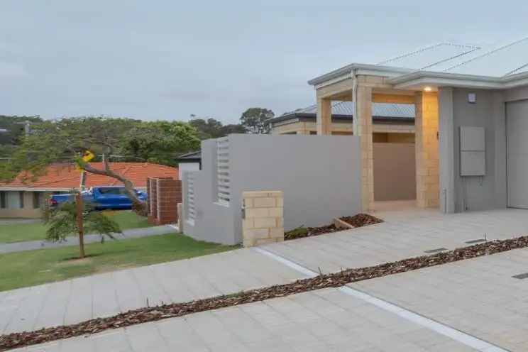 33 March Street, Spearwood WA 6163