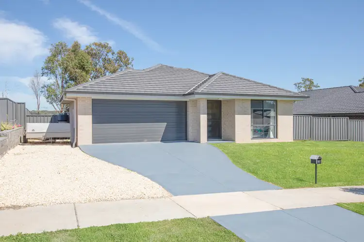 Main view of Homely house listing, 41 Radiant Avenue, Bolwarra Heights NSW 2320