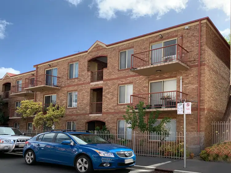 17/19 St Helena Place, Adelaide SA 5000