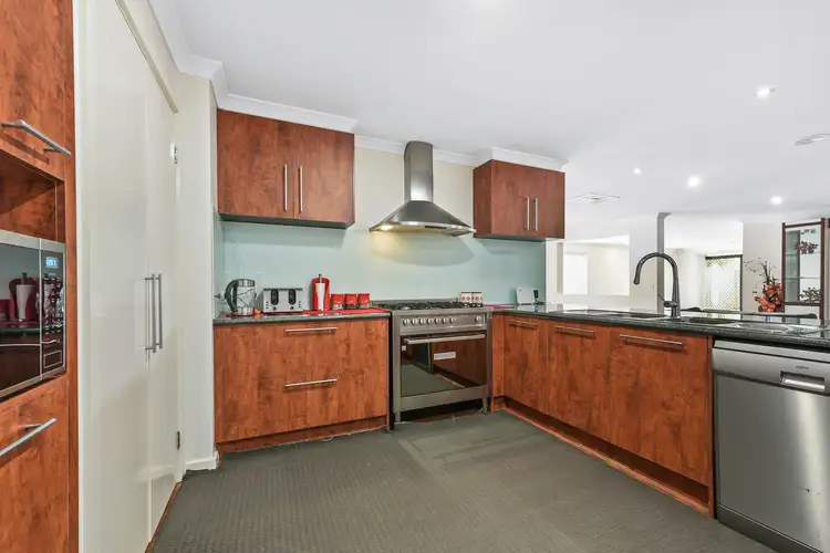 Fifth view of Homely house listing, 12 Glenbrook Crescent, Lynbrook VIC 3975