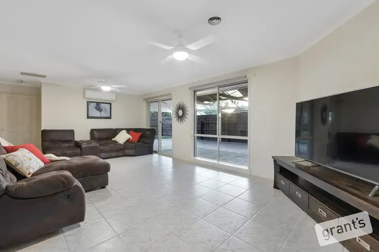 Fourth view of Homely house listing, 5 Shaftsbury Avenue, Berwick VIC 3806