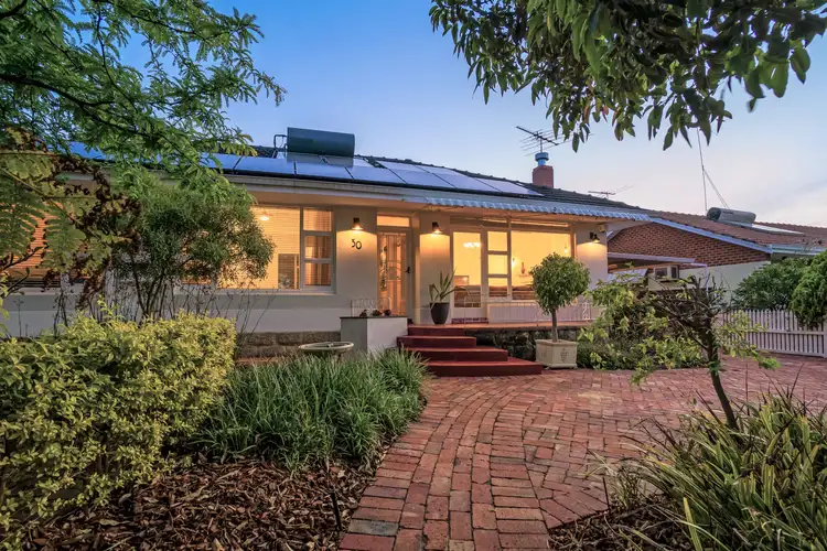 30 Stirk Road, Alfred Cove WA 6154