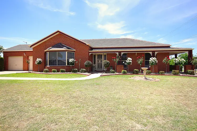 Second view of Homely house listing, 39 Pryors Road, Horsham VIC 3400