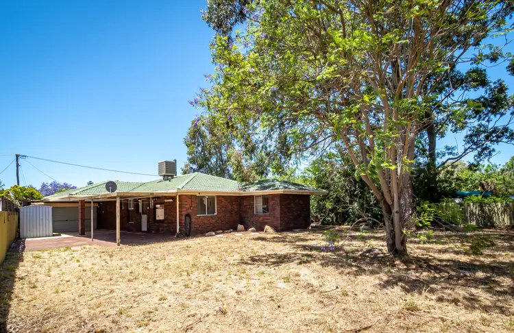 Fourth view of Homely house listing, 4 Cressida Way, Camillo WA 6111