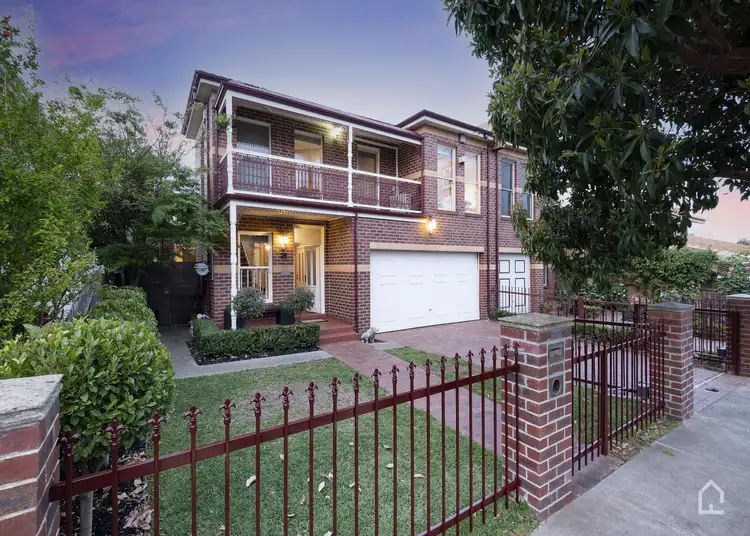 2B Thomson Street, Essendon VIC 3040