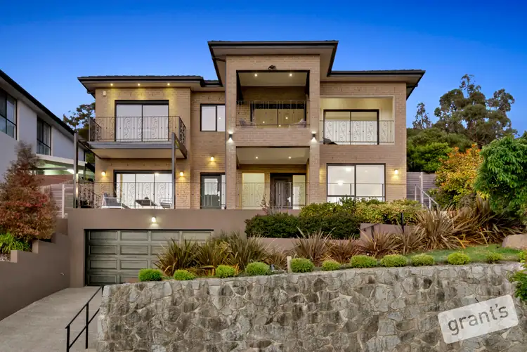 37 Montbrae Circuit, Narre Warren North VIC 3804