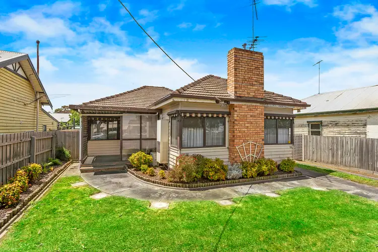 121 Carr Street, East Geelong VIC 3219