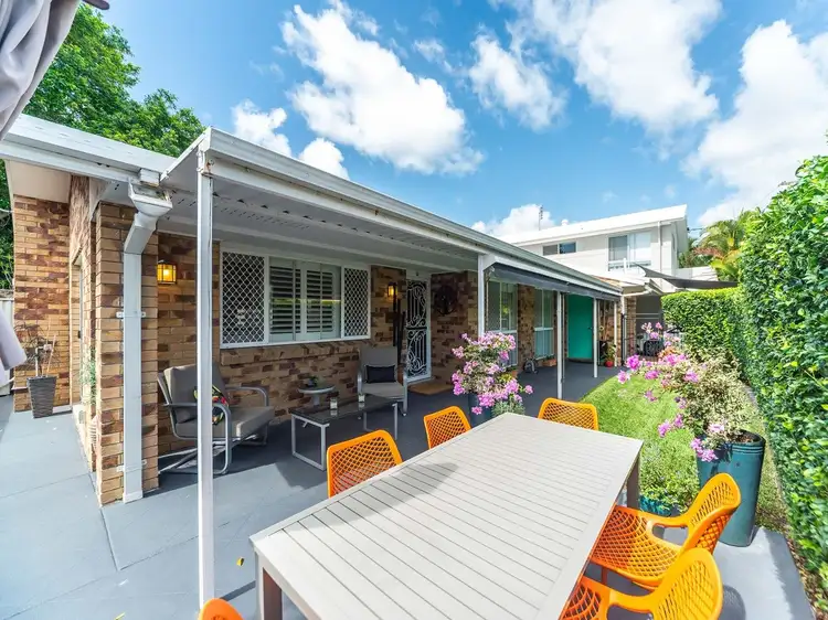 Main view of Homely house listing, 1/5 Rosalind Ave, Paradise Point QLD 4216