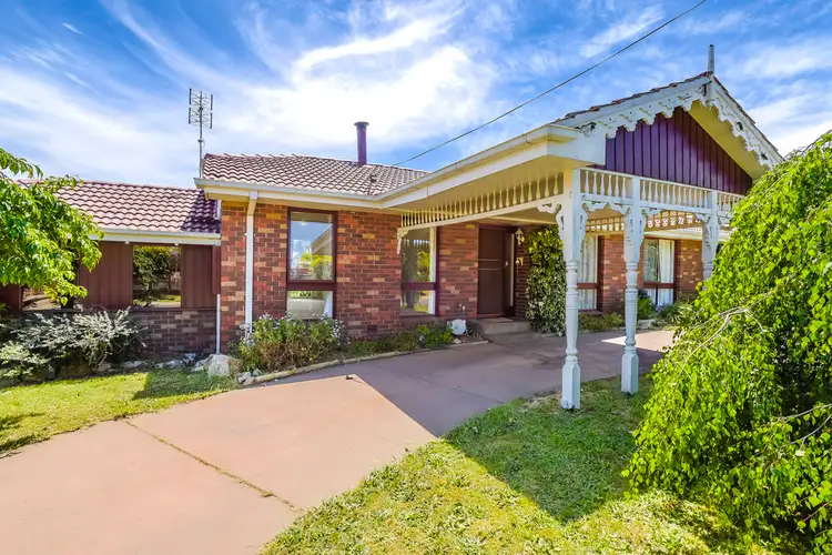 Second view of Homely house listing, 5 Stuart Drive, Woodend VIC 3442