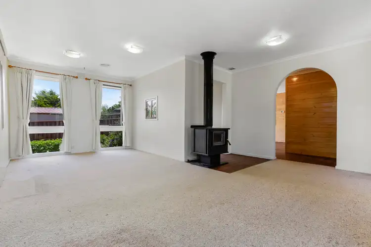 Sixth view of Homely house listing, 5 Stuart Drive, Woodend VIC 3442