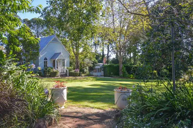 224-226 Long Road, Tamborine Mountain QLD 4272