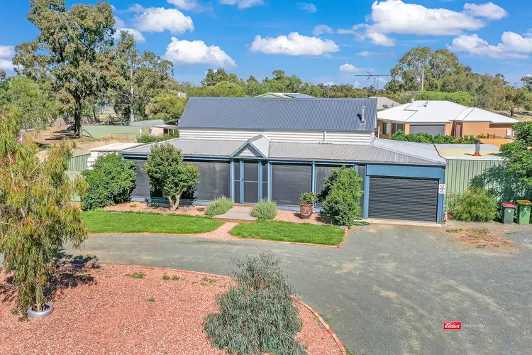 1 James Street