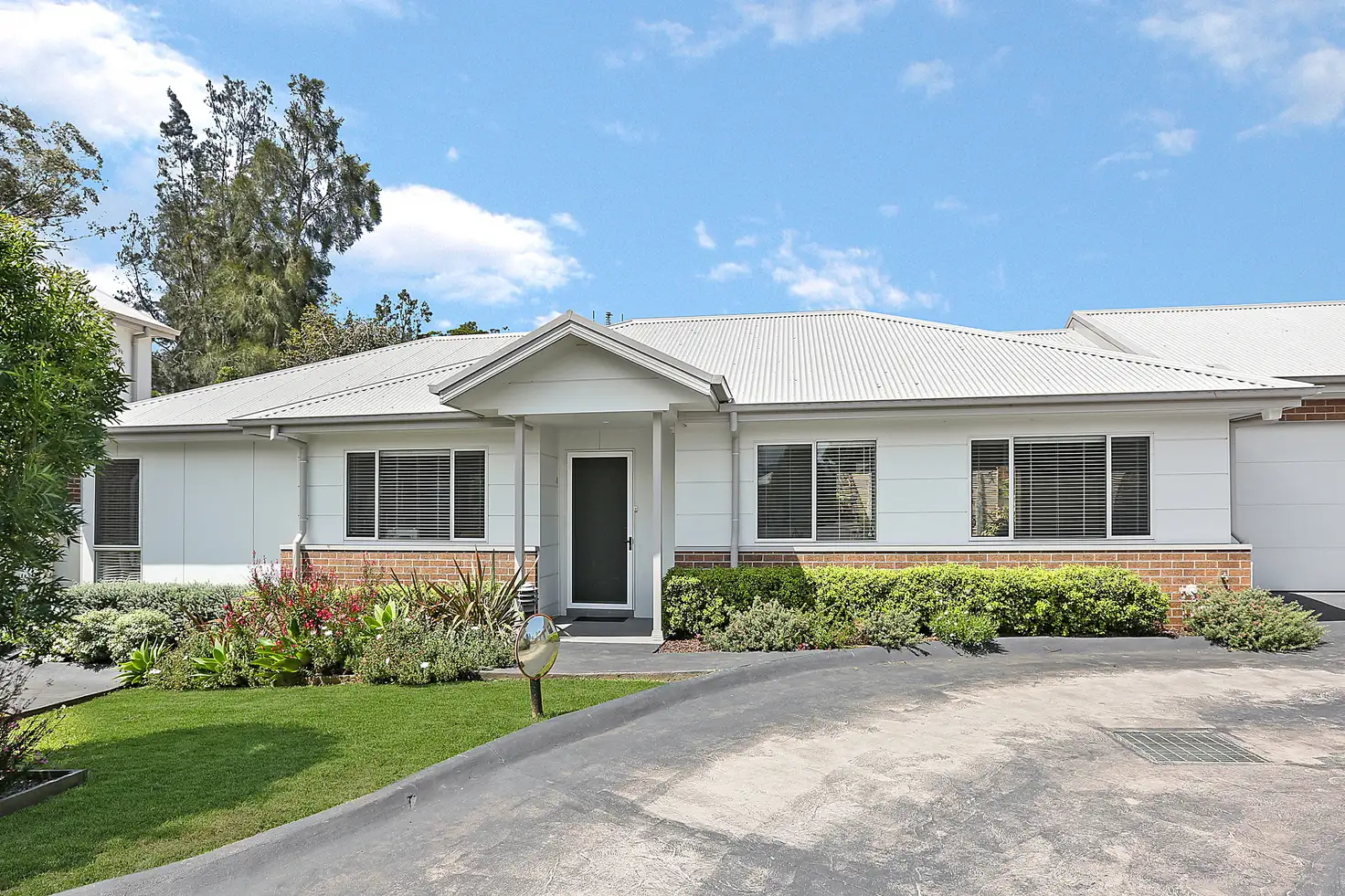 Main view of Homely villa listing, 4/118 Avondale Rd, Avondale NSW 2530