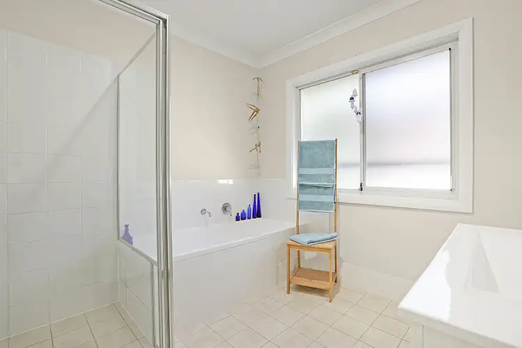 Third view of Homely villa listing, 4/118 Avondale Rd, Avondale NSW 2530