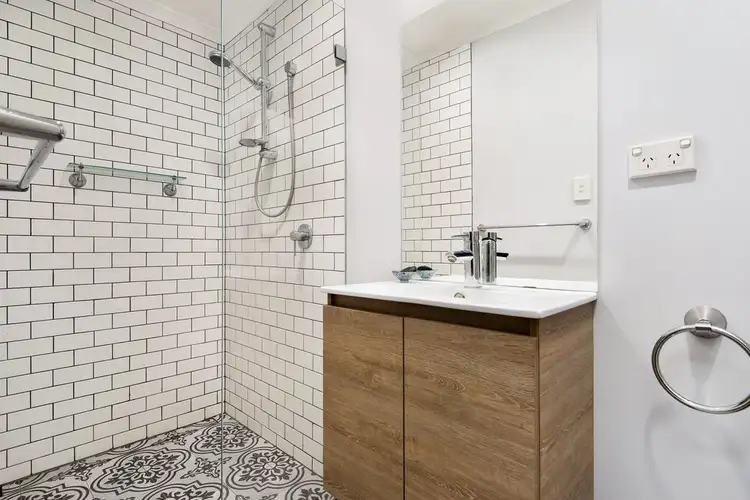 Third view of Homely apartment listing, 6/17 Francis Street, Bondi Beach NSW 2026