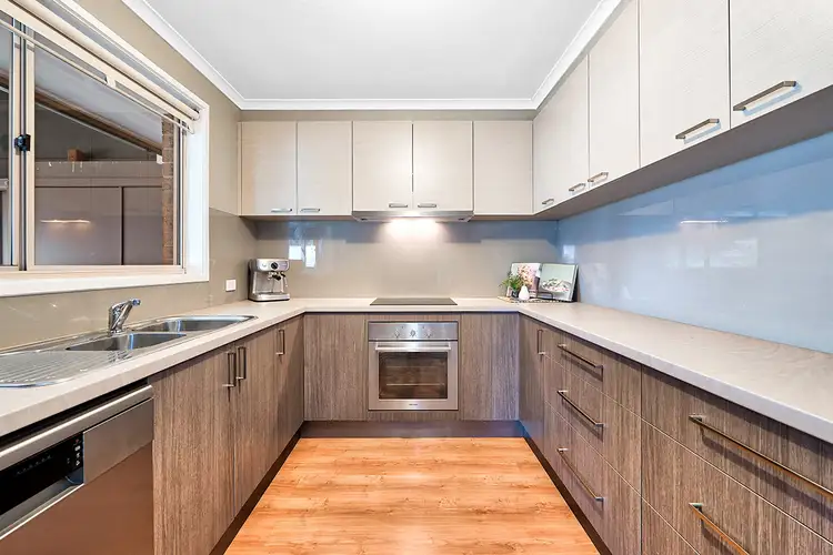 Fifth view of Homely house listing, 11 Glenleigh Court, Cranbourne North VIC 3977