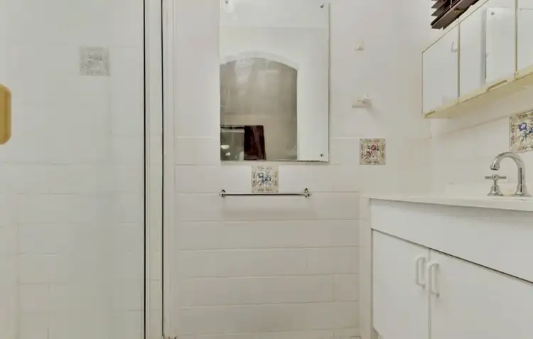 Seventh view of Homely house listing, 4 Laraine Place, Melton West VIC 3337