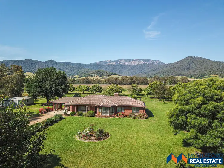 5854 Great Alpine Road, Eurobin VIC 3739
