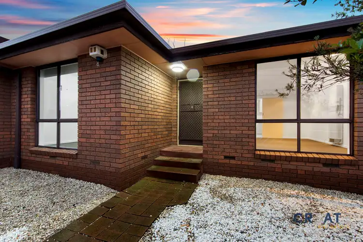 4/108-110 Conrad Street, St Albans VIC 3021