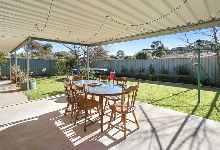 Sixth view of Homely townhouse listing, 2D Chifley Street, Wodonga VIC 3690