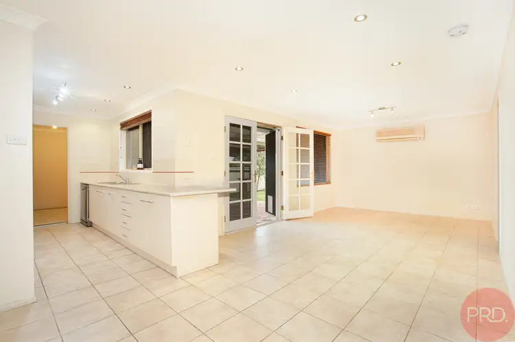 Fourth view of Homely house listing, 2 Joshua Close, Rutherford NSW 2320