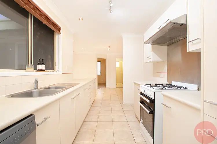 Sixth view of Homely house listing, 2 Joshua Close, Rutherford NSW 2320