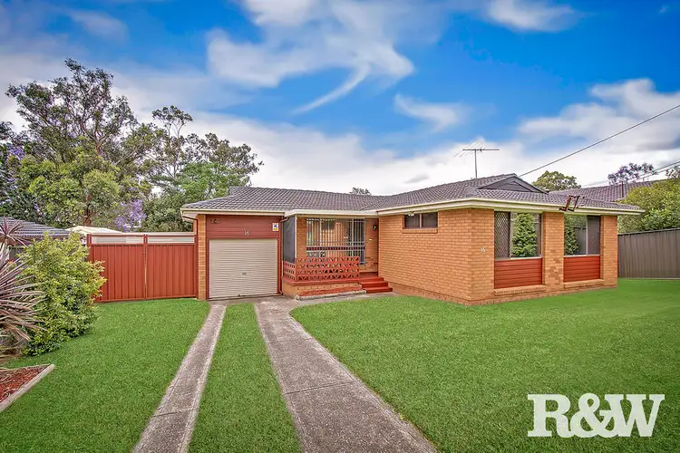 16 Mimika Avenue, Whalan NSW 2770