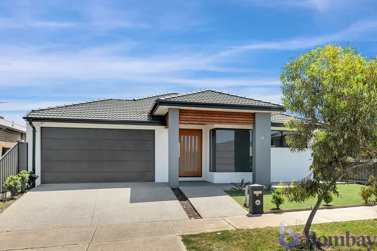 Main view of Homely house listing, 10 Northfield Drive, Craigieburn VIC 3064