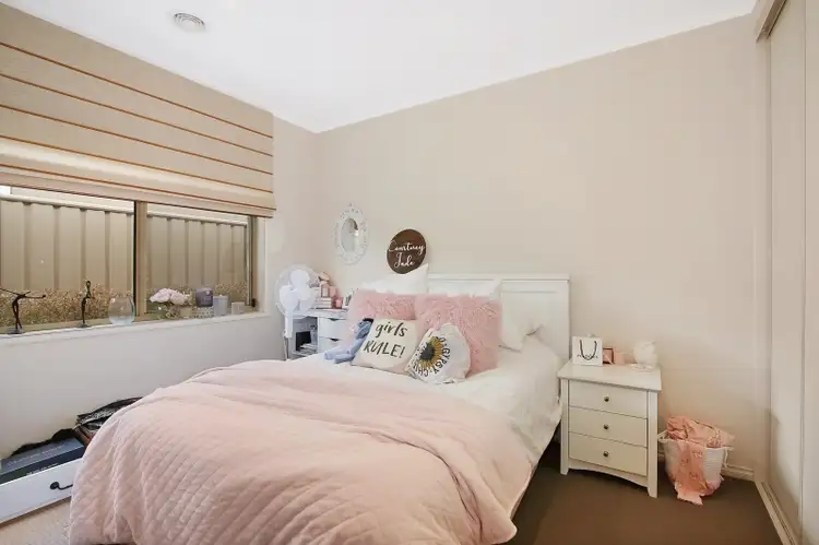 Fifth view of Homely house listing, 94 YARRALUMLA DRIVE, Wodonga VIC 3690
